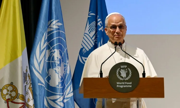 Pope warns bureaucracy hindering global aid efforts