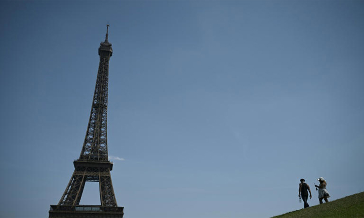 Latest developments in Europe's heatwave