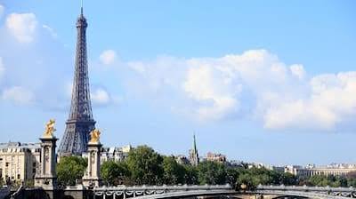Eiffel Tower in Paris to close early Tuesday due to heatwave: operator