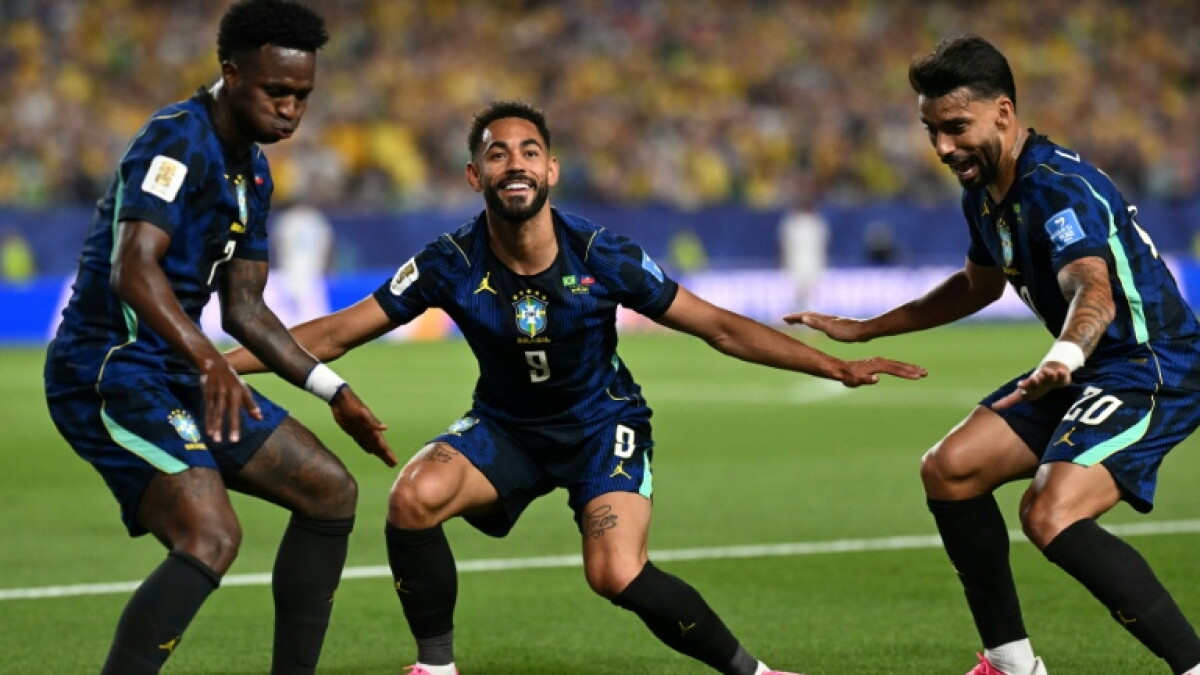 Brazil aim for last 32 as World Cup goes into hectic phase