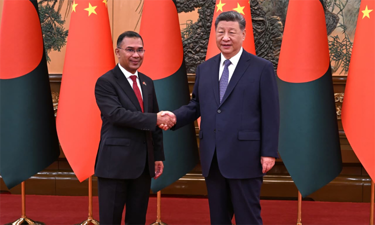PM holds meeting with Chinese President Xi Jinping