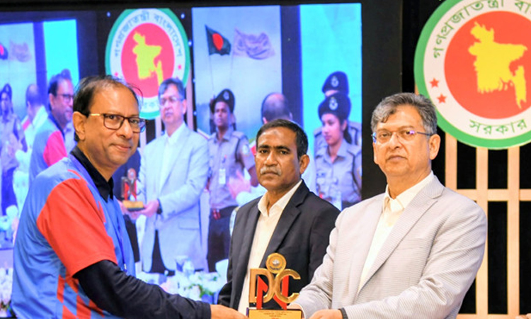 Dhaka Ahsania Mission wins two awards for anti-drug initiatives