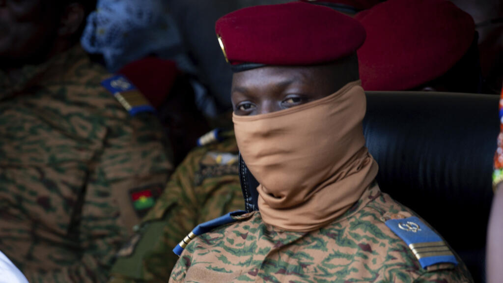 Burkina Faso cuts diplomatic ties with ex-ruler France