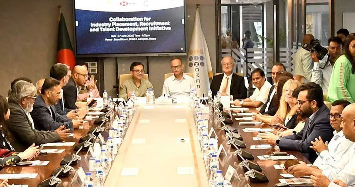 Govt implementing rapid reforms to create investment-friendly environment: Commerce Minister