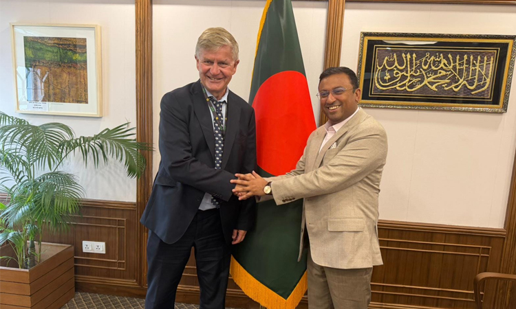 Bangladesh, climate leaders discuss expanding green cooperation 