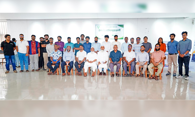 KUET exhibits innovative ideas to modernise administrative services