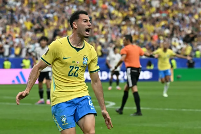 Martinelli scores in 95th minute to send Brazil into World Cup last 16