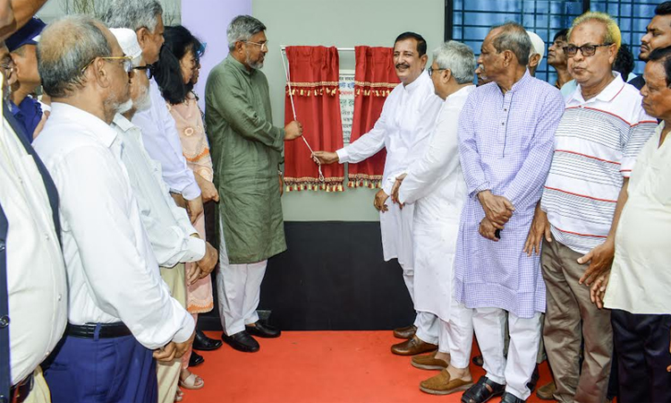 Minu inaugurates Rajshahi RDA Park and Park Rest House