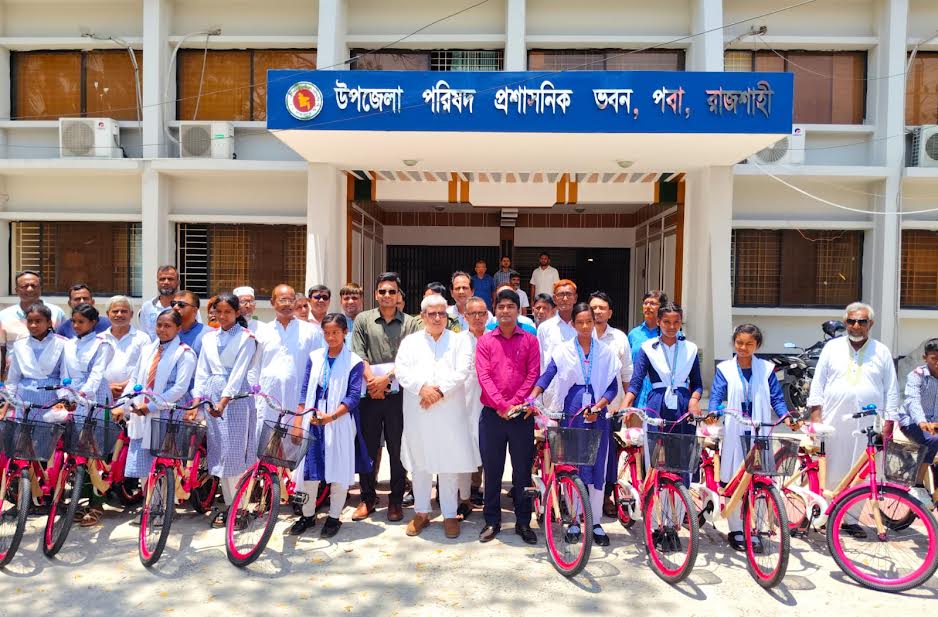 Govt gift brings smile to Ratna's face, eases her school commute