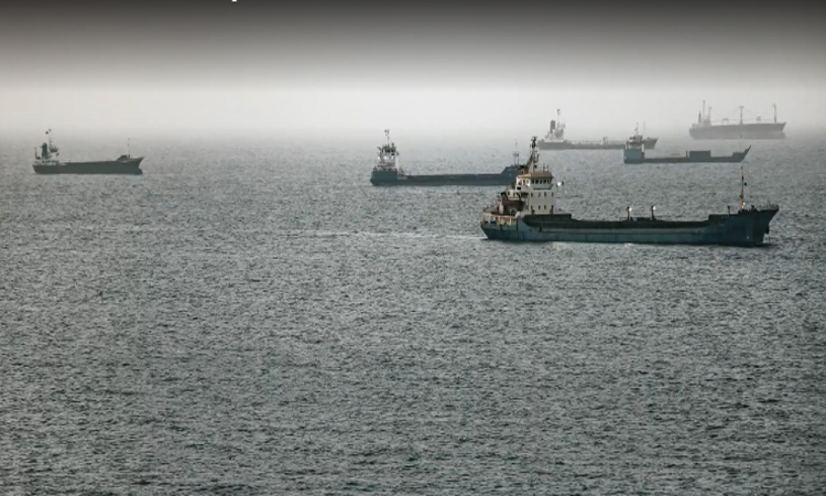 US, Iran trade new strikes in fight over Hormuz strait