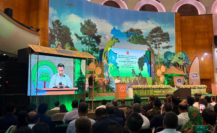 National event reflects PM's directive on displaying no personal photos
