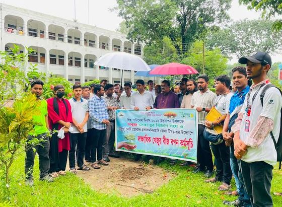 Lalmonirhat launches drive to sow 100,000 date palm seeds