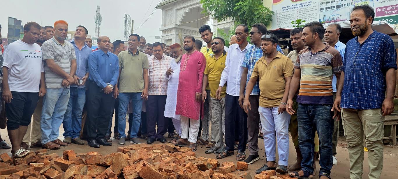 KDA chairman initiates emergency repairs on Shipyard Road to ease suffering