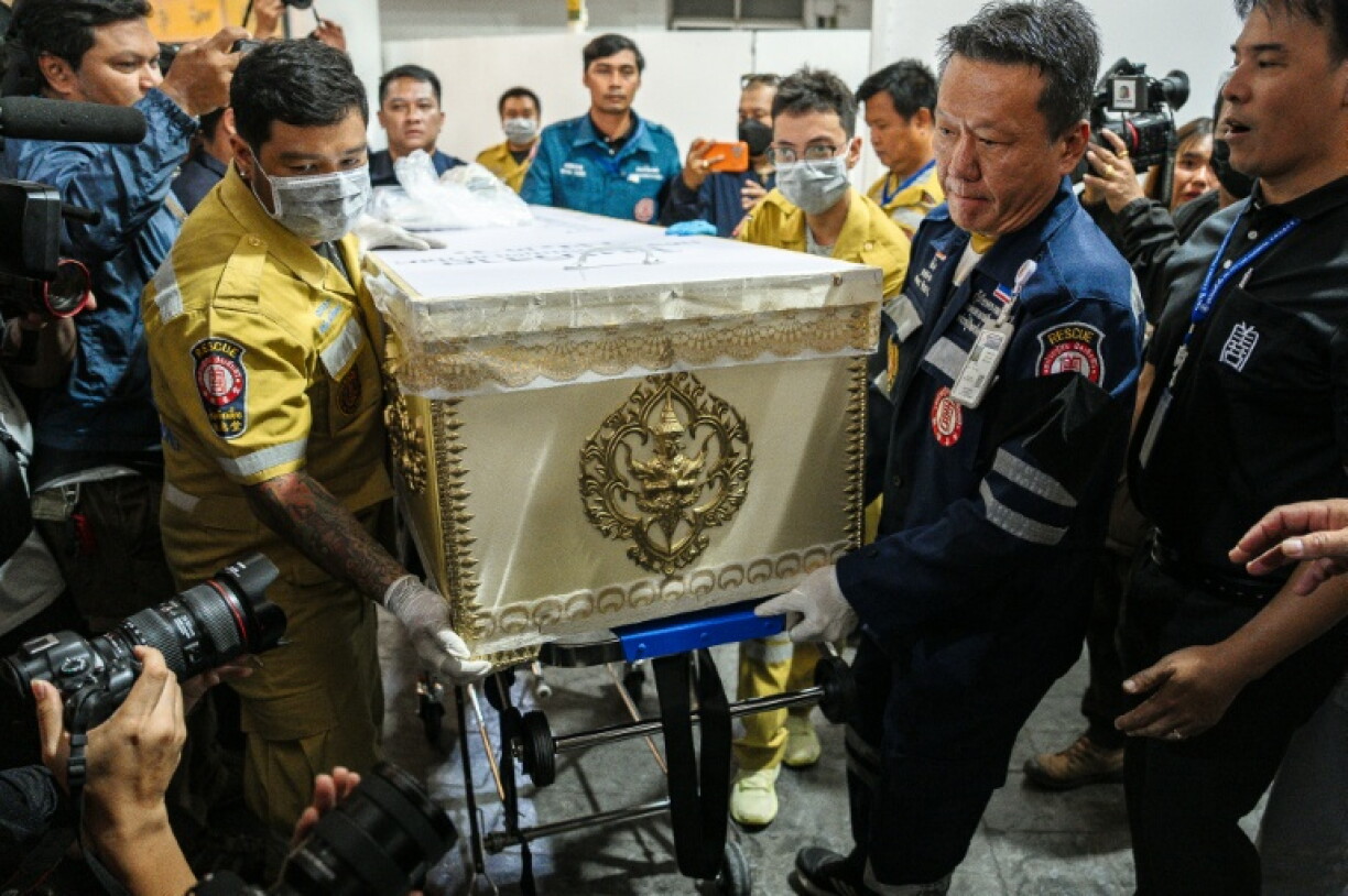 Families claim bodies as Bangkok fire toll rises to 30