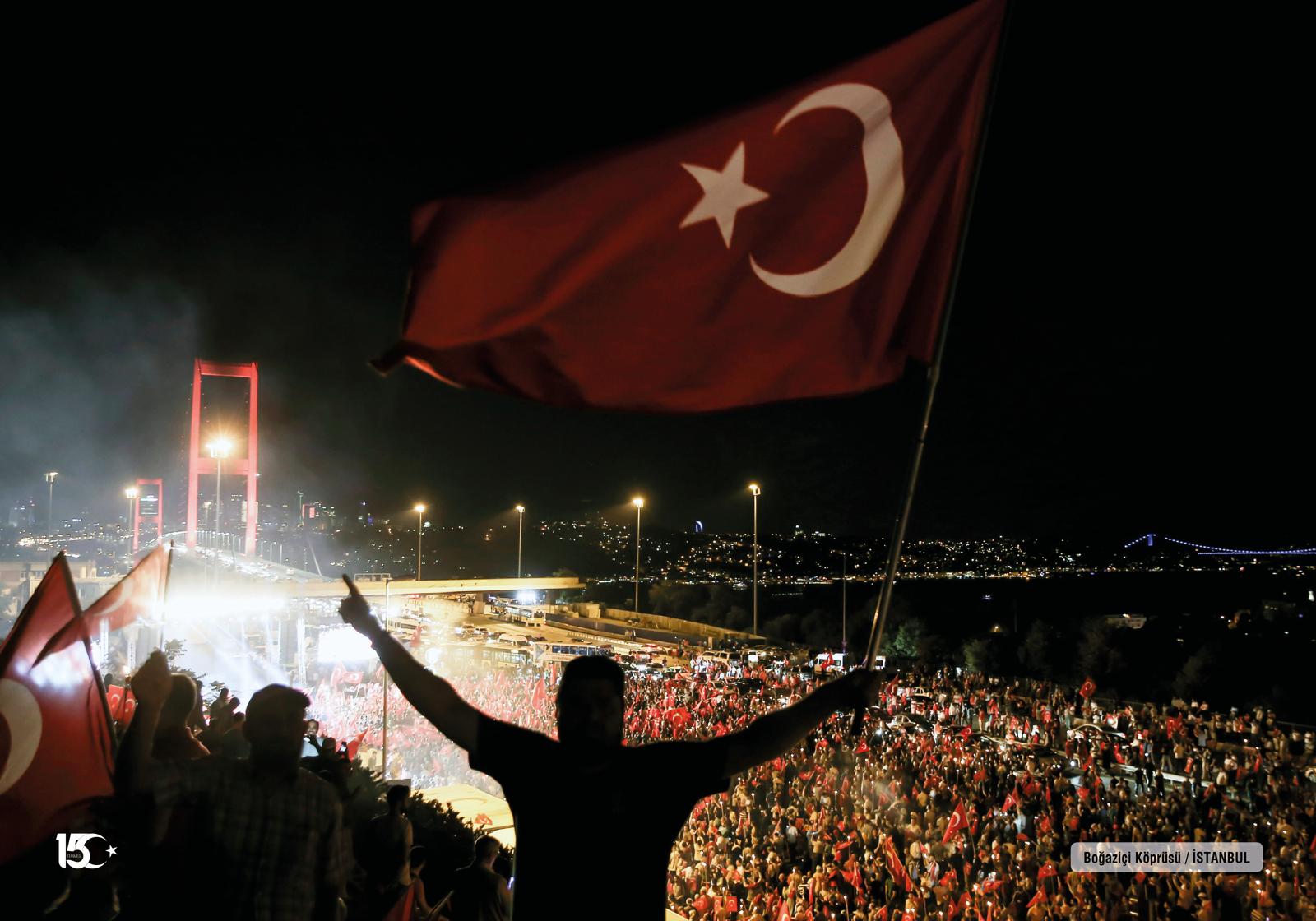Turkish ambassador pays tribute to July 15 martyrs 