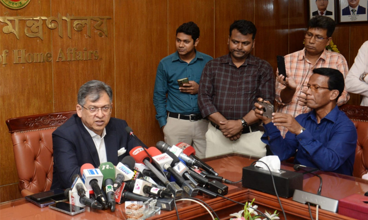 Bangladesh awaits UAE, India response on Benazir, Hadi murder suspects' extradition