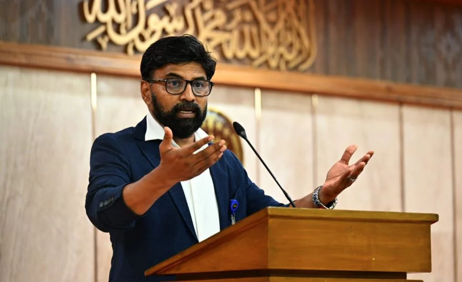 Govt working to ensure free flow of information from grassroots: Saleh Shibly 