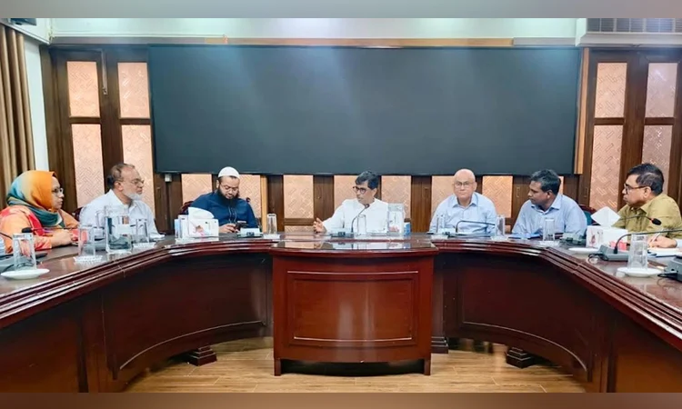 Irregularity in relief distribution will not be accepted: Agri minister 