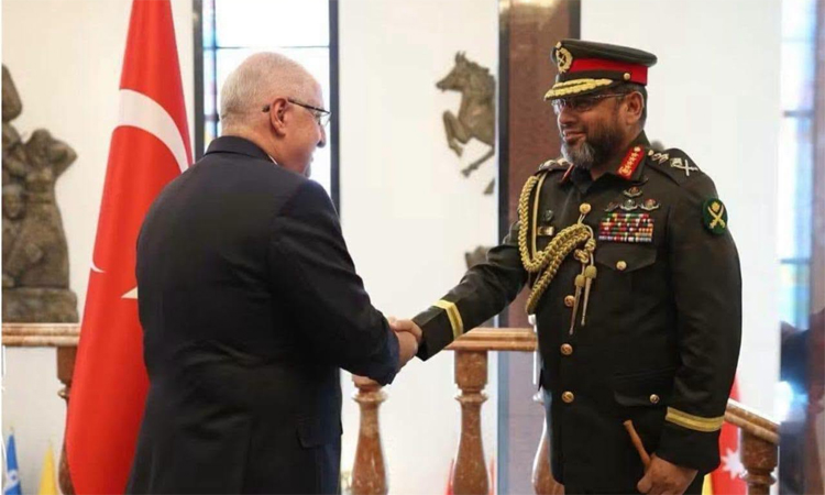 Army chief returns home after five-day official visit to Turkey