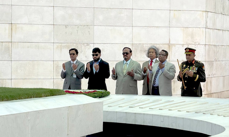 Acting President pays homage at graves of Ziaur Rahman, Khaleda Zia