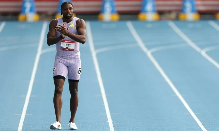 'Just cramp' - Lyles pulls up early in 200m US title bid
