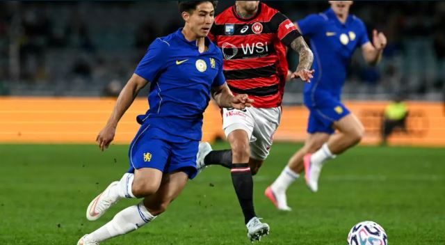 Pedro bags three as Alonso starts Chelsea reign with 6-4 win over Western Sydney Wanderers