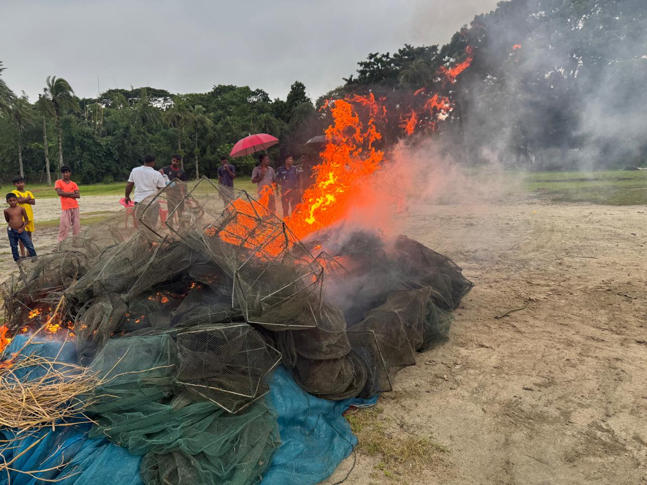 2,000 metres of illegal nets seized, two fined in Bagerhat