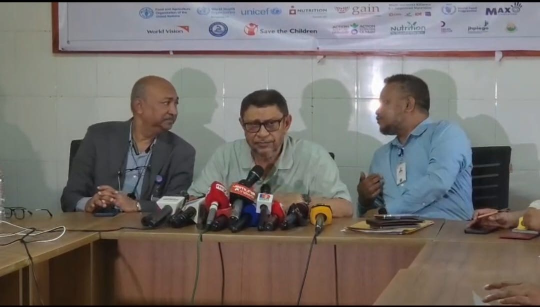 Health minister warns of strict action against irregularities in hospitals