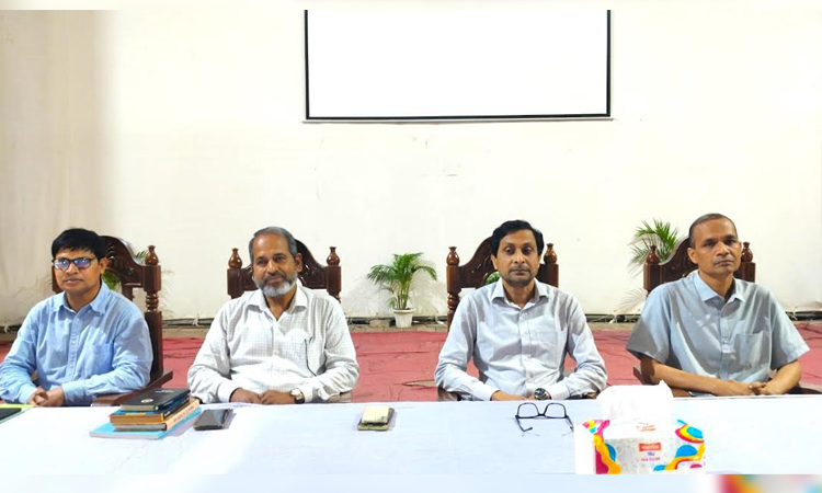 Training on office management for RUET officials, employees held