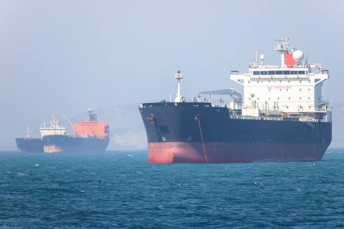 UAE says Iran targeted tanker as Tehran says Hormuz deal with Oman close
