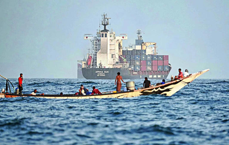 Turkey urges Russia, Ukraine to halt Black Sea strikes