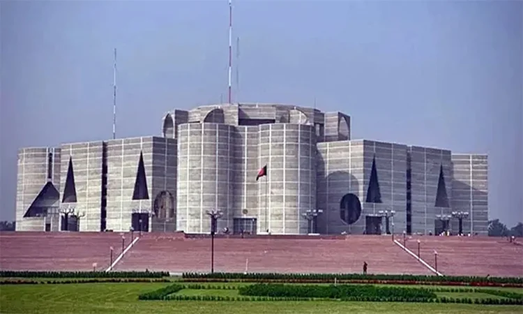 Meeting called to elect President on Aug 20