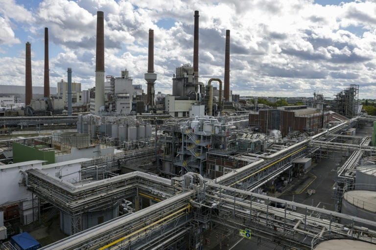 German GDP growth revised upwards, defying Iran war turmoil
