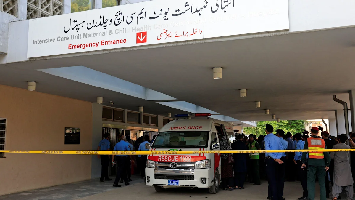 Pakistan hospital fire kills 14 children: local authority
