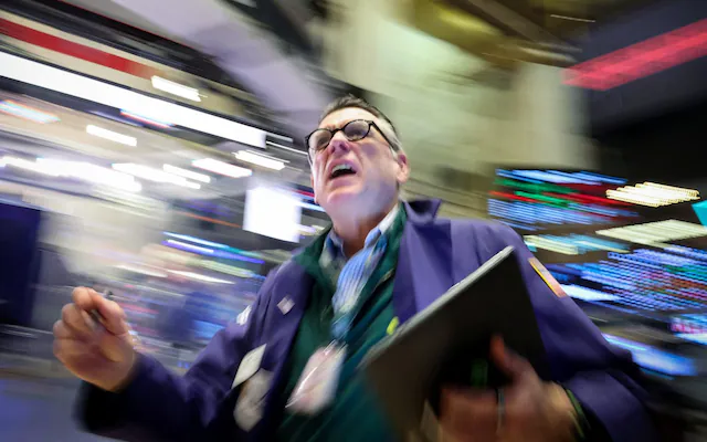 Canada central bank keeps 2.25pc interest rate amid US trade war