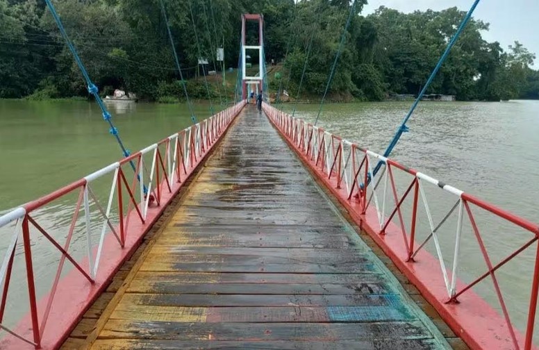 Rangamati Hanging Bridge reopens for tourists