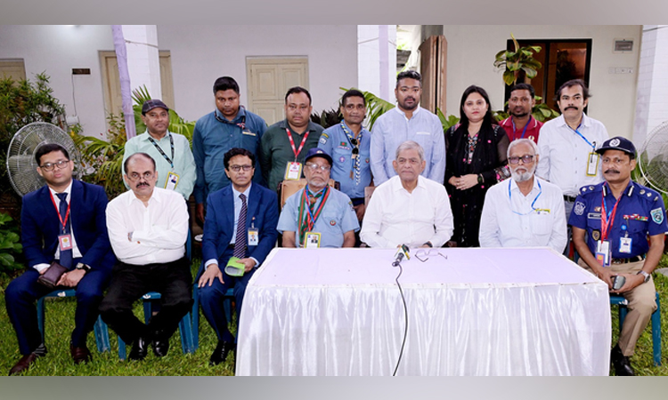Thakurgaon Press Club committee meets President
