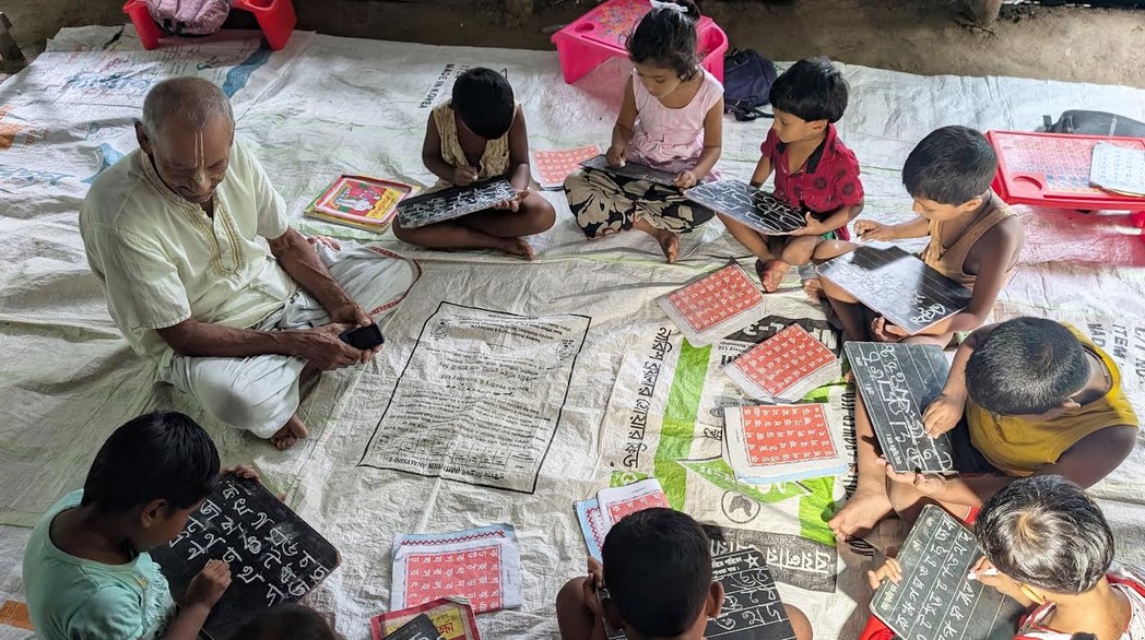 Ramanikanta Bepari spreads light of education among rural children