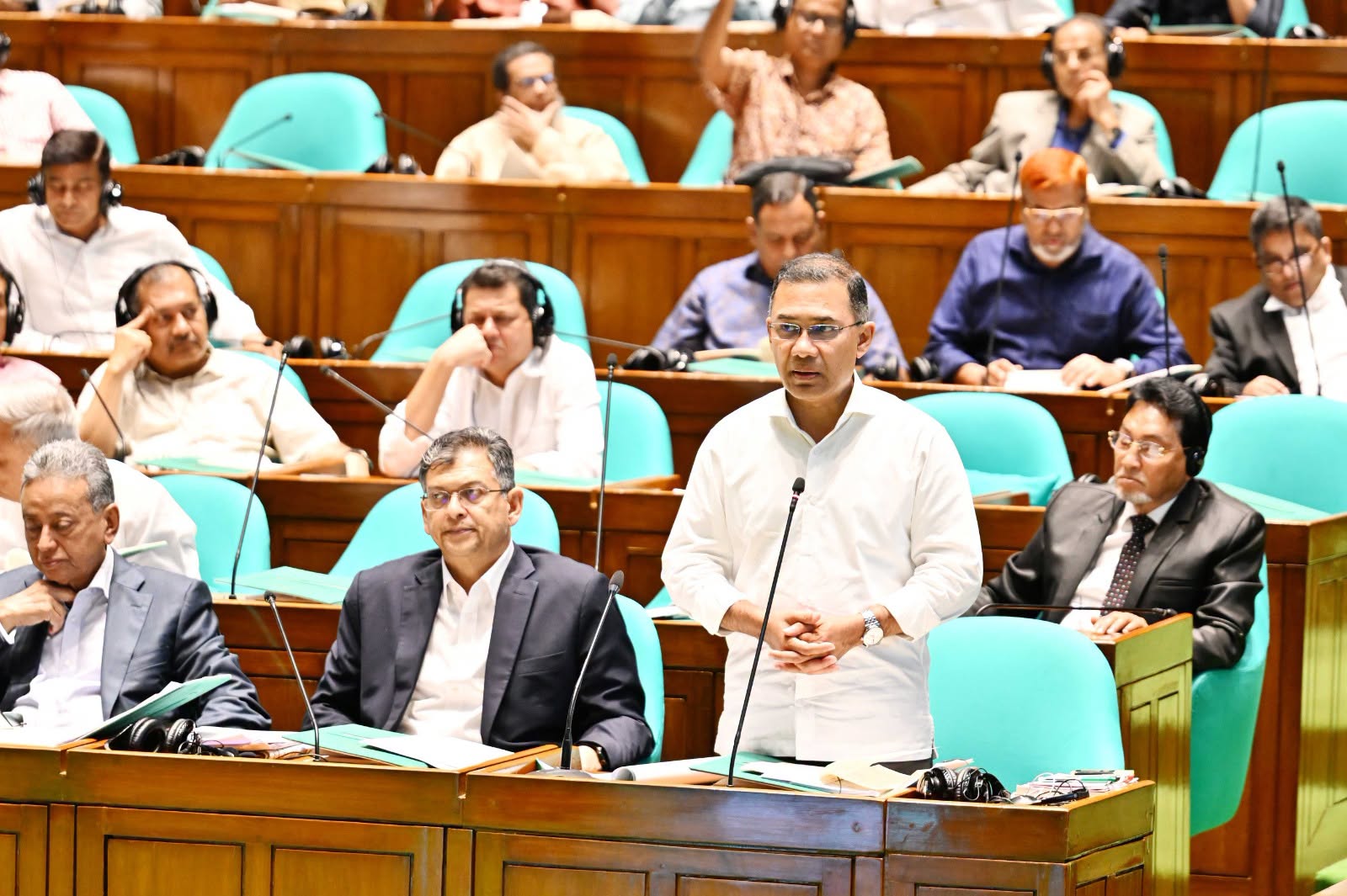 Govt aims policy reforms for transparent, people-focused field admin: PM