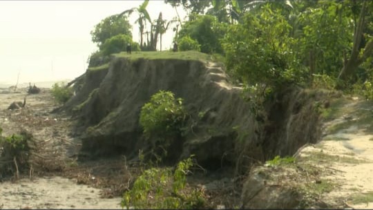 ভোলা উপকূল রক্ষায় টেকসই বাঁধ নির্মাণের দাবি