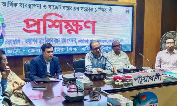 শিক্ষকদের মূল কাজ শিশুদের শিক্ষিত করে তোলা : গণশিক্ষা উপদেষ্টা