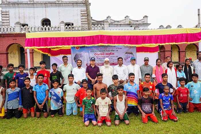 শেরপুরে মাসব্যাপী সাঁতার প্রশিক্ষণ শুরু