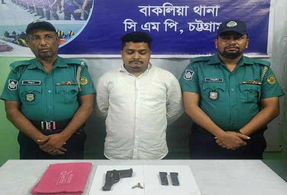 চট্টগ্রামে জোড়াখুনের প্রধান আসামি হাসান গ্রেফতার, অস্ত্র ও গুলি উদ্ধার