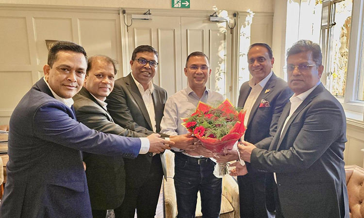 তারেক রহমানের সঙ্গে সিঙ্গাপুর বিএনপি নেতাকর্মীদের সাক্ষাৎ