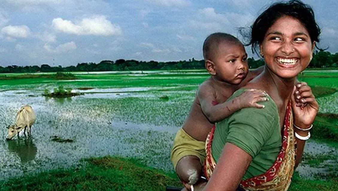 আগামীকাল বিশ্ব মা দিবস