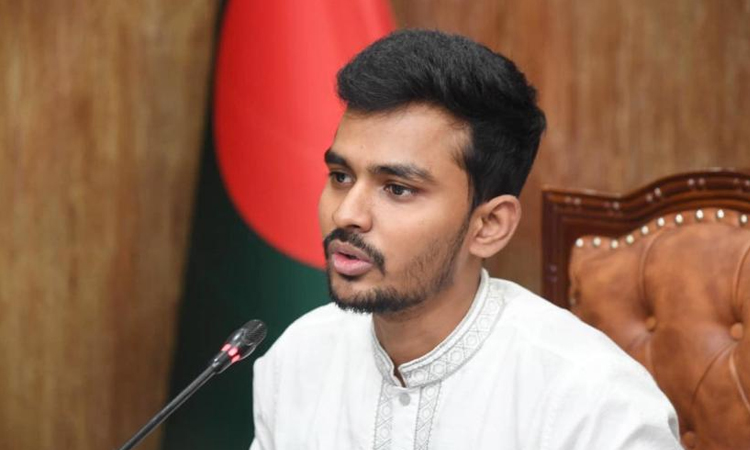 মালয়েশিয়ায় বাংলাদেশি কর্মী নেওয়ার নীতিগত সিদ্ধান্ত: স্থানীয় সরকার উপদেষ্টা 