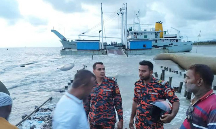 সীতাকুণ্ডে সমুদ্রে নিখোঁজ কিশোরের লাশ উদ্ধার
