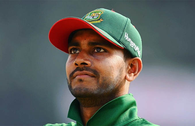 ২ উইকেট দূরে মাহেদি