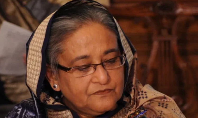 শেখ হাসিনার বিরুদ্ধে ব্যবস্থা নিতে ইসিকে দুদকের চিঠি