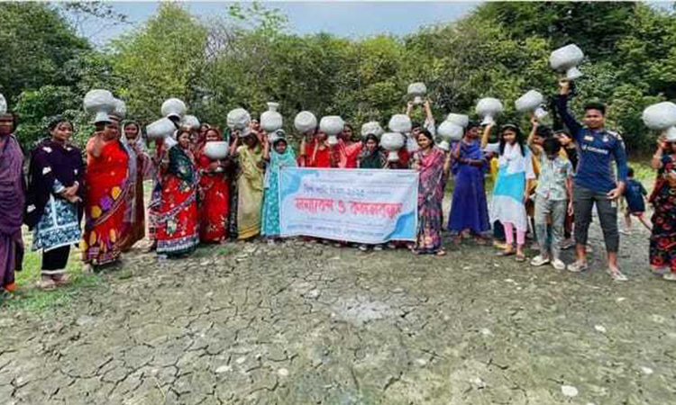 আইলার ১৬ বছরেও স্বাভাবিক জীবনে ফিরতে পারেনি সাতক্ষীরা উপকূলের হাজারো পরিবার
